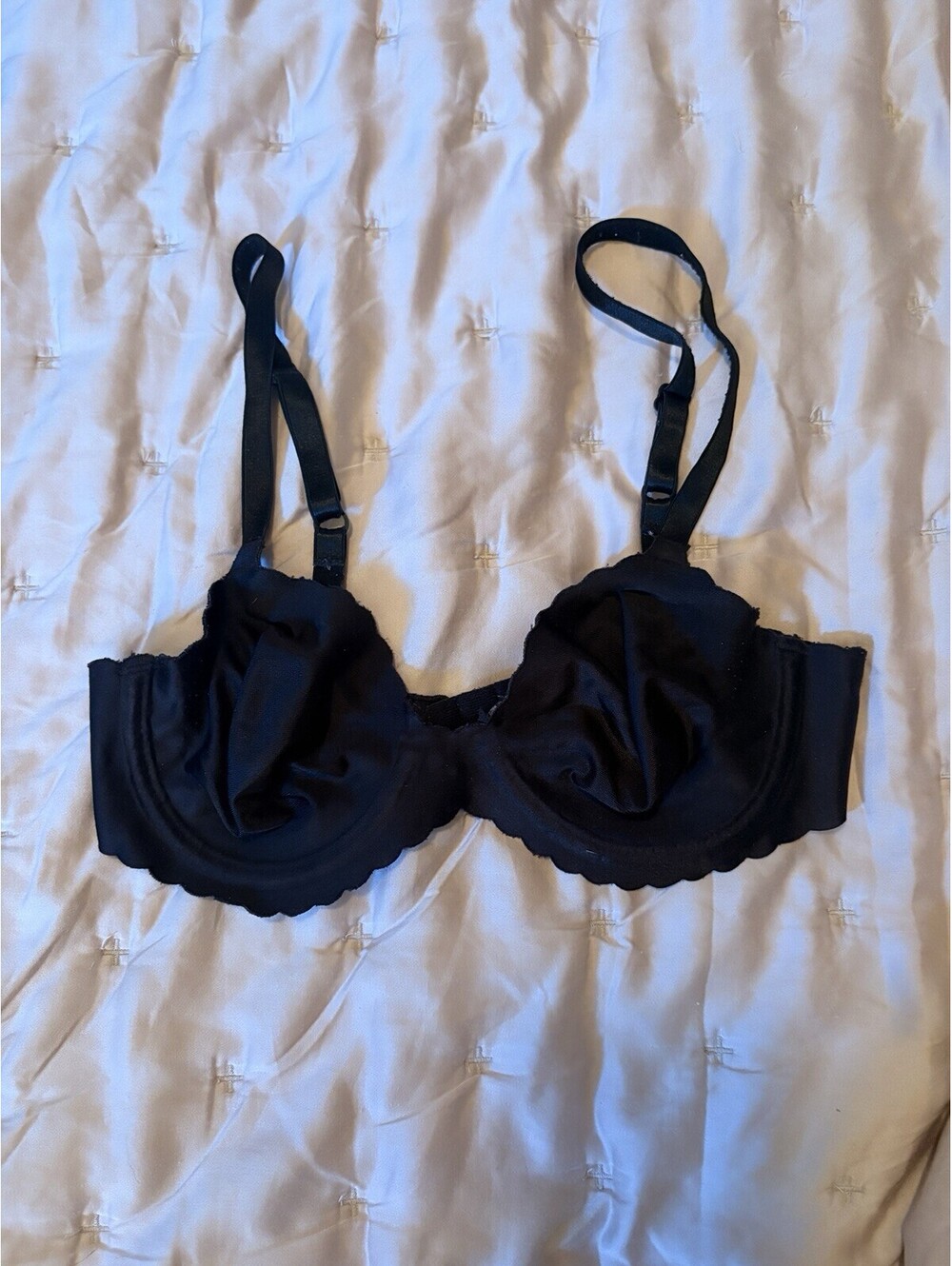 Playtex Back Smoothing Bra 32B Satin Unlined Underwire Adjustable Strap 4351